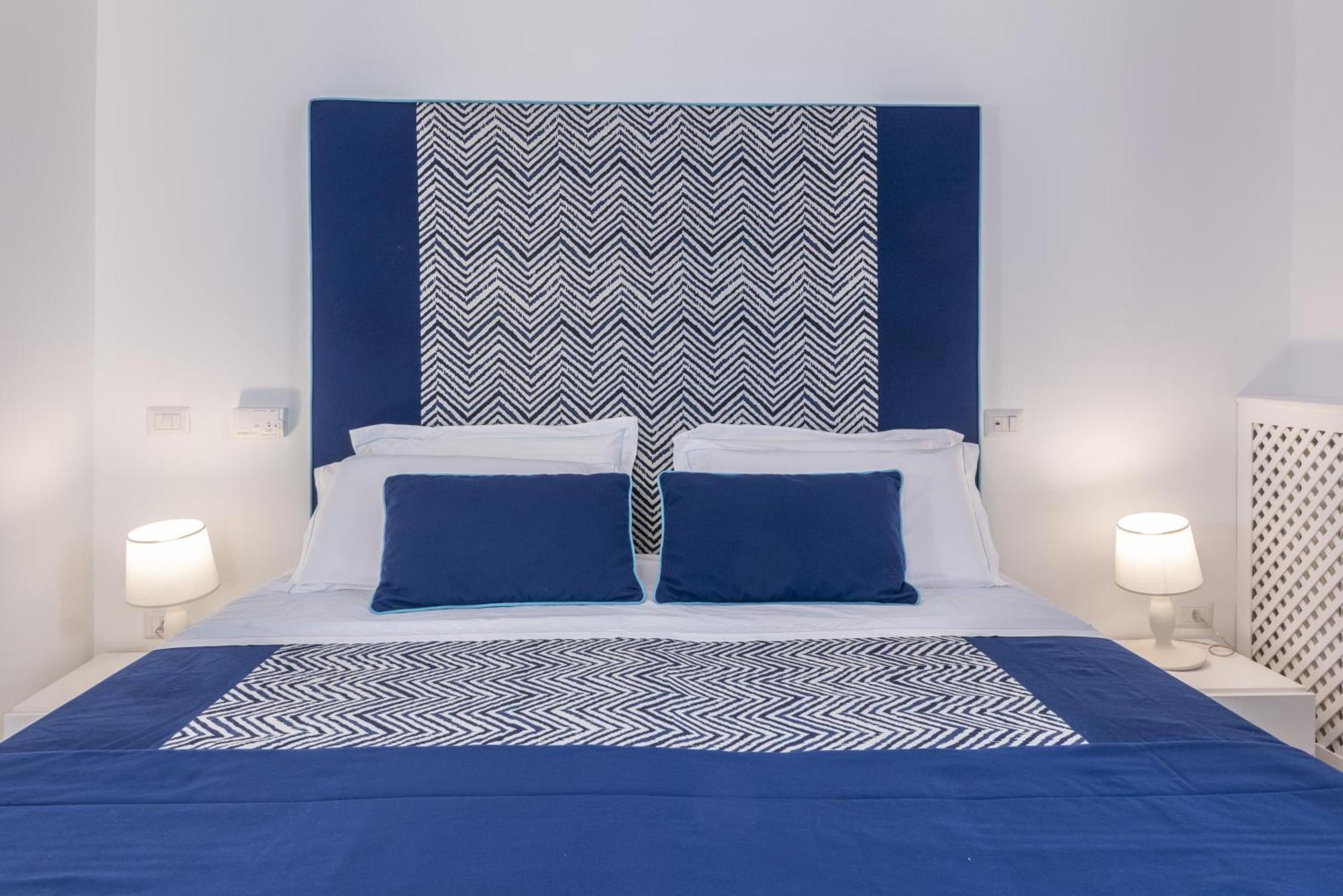 Mya Home Luxury Apartments كاستيلاّماري دي ستا المظهر الخارجي الصورة