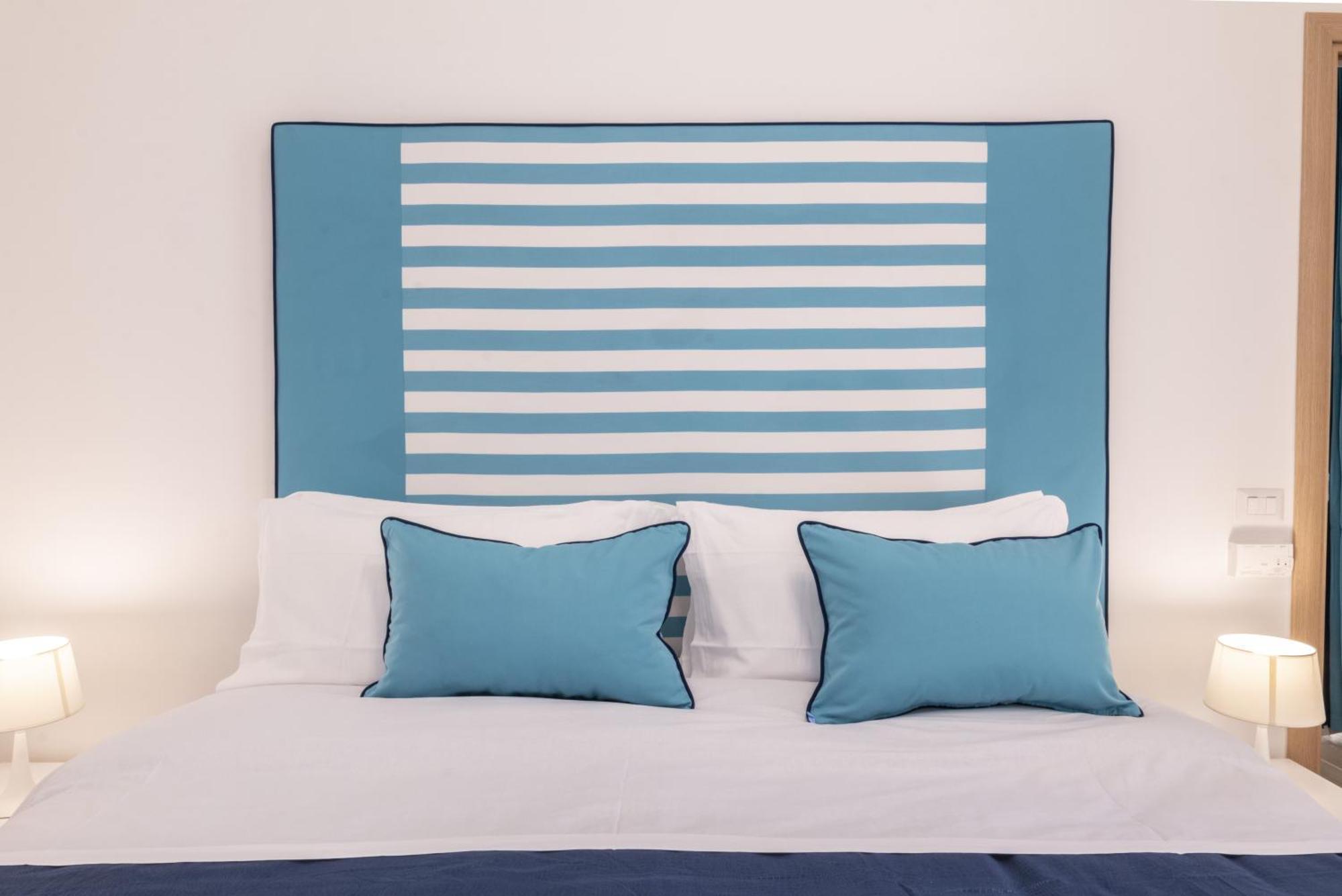 Mya Home Luxury Apartments كاستيلاّماري دي ستا المظهر الخارجي الصورة